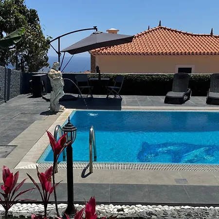 דירה Apt- Sleeps 2 - Pool & Parking - Madeira פונשל