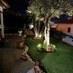 Apt- Sleeps 2 - Pool & Garden - Madeira *
