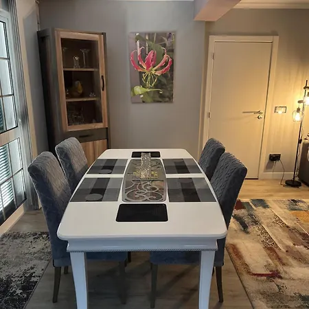 Apartment Oceanview Oasis In Funchal *